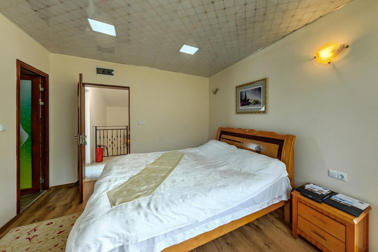 Villa Koko Hills Sapareva Banya Bagian luar foto